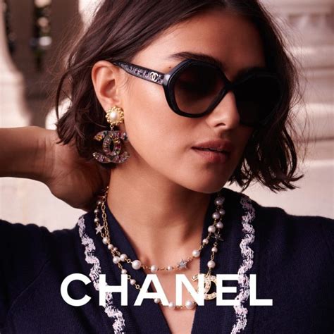 how to tighten chanel sunglasses|chanel eyeglasses instructions.